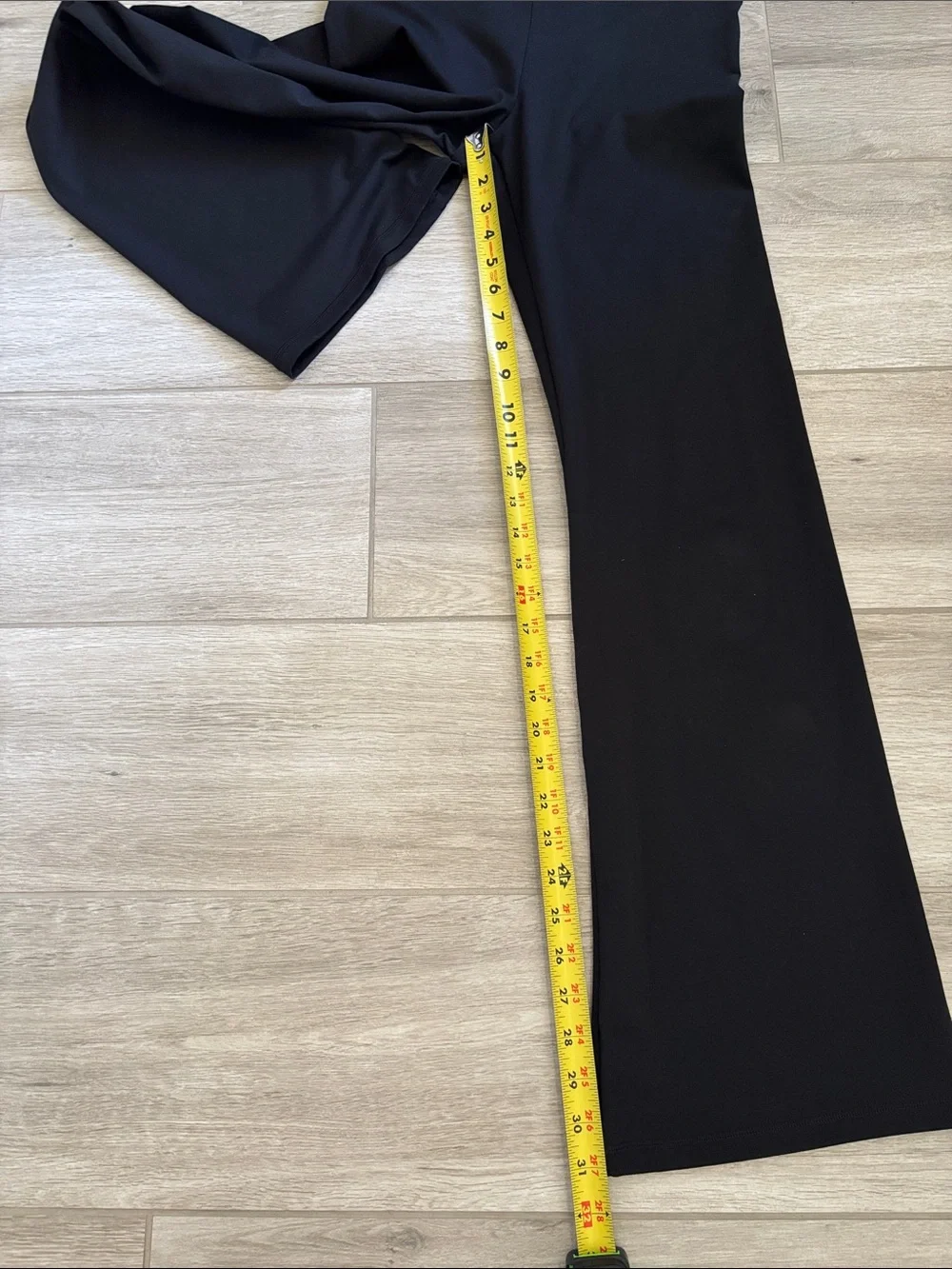 American Eagle Black The Everything Flare Pants Leggings Size Medium - Picture 6 of 9